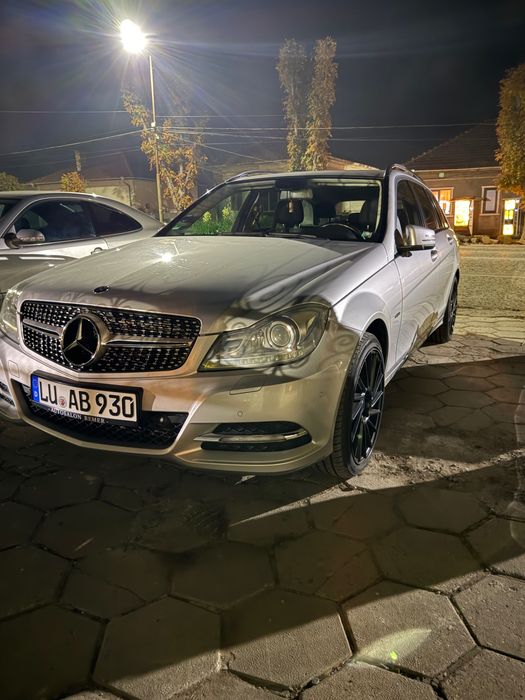 Мерцедес С250. 2013 г.