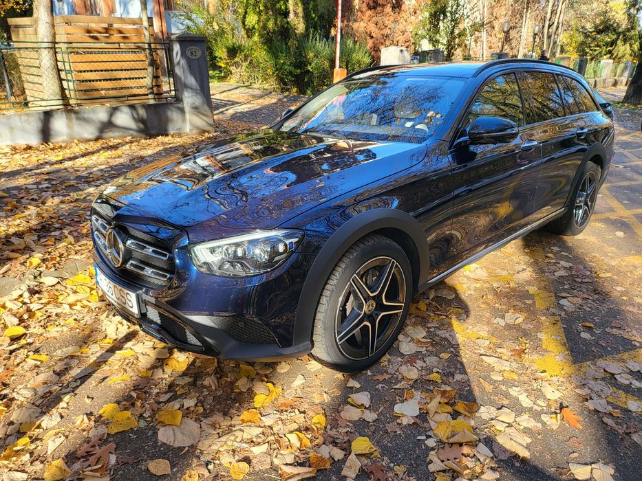 Vând Mercedes Benz E Class All Terrain