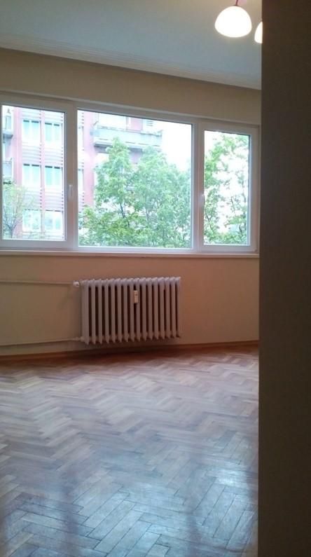 Четиристаен апартамент в ж.к. Борово.