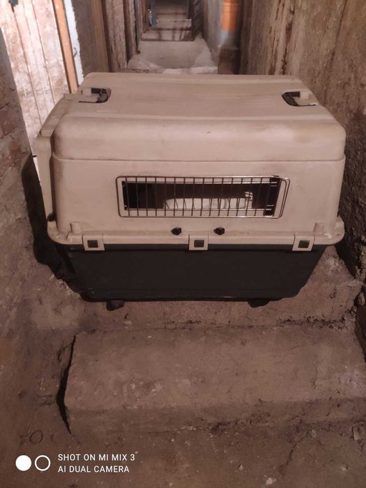 Транспортна кутия на колелца за кучета SAVIC