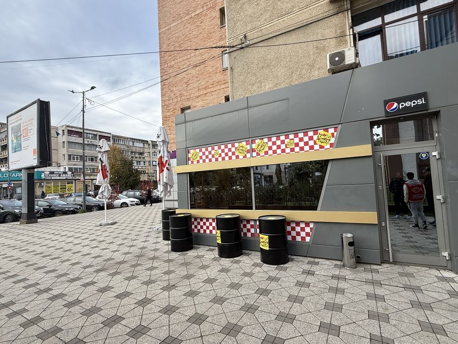 Vand afacere la cheie