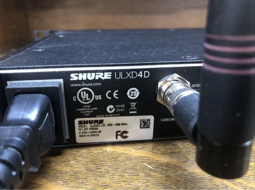 Shure UlXD4D Dual chanel