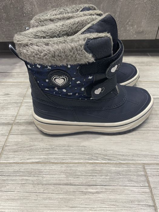 Детски ботуши. Номер 28