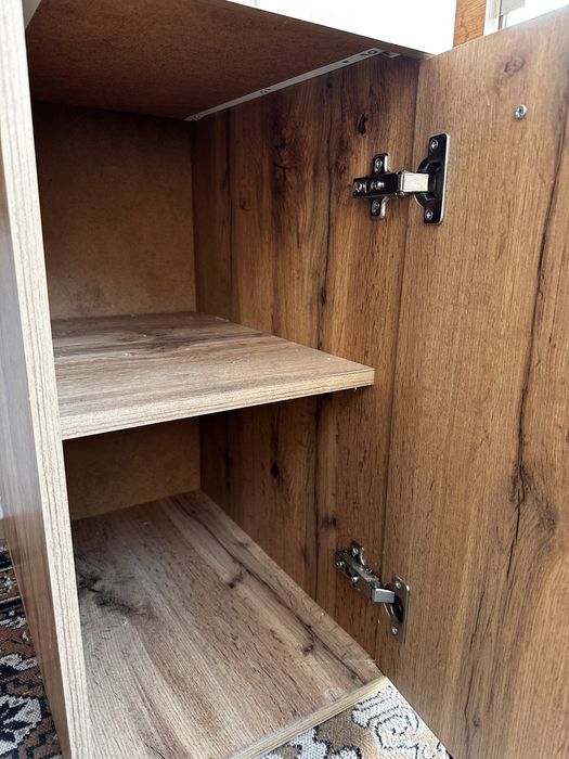 Комплект мебели - бюро, гардероб, нощно шкафче