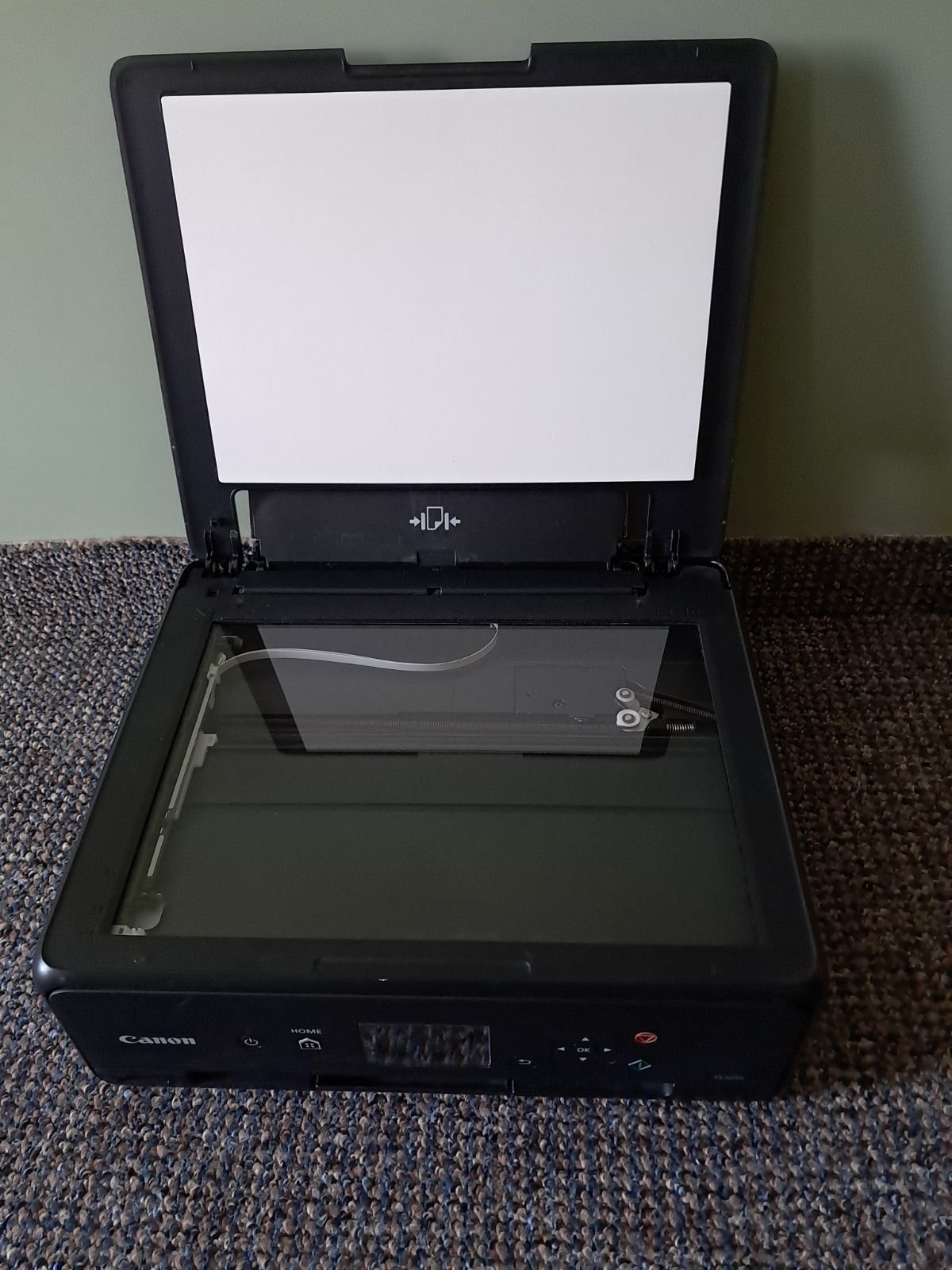 Canon TS5055 принтер,скенер.