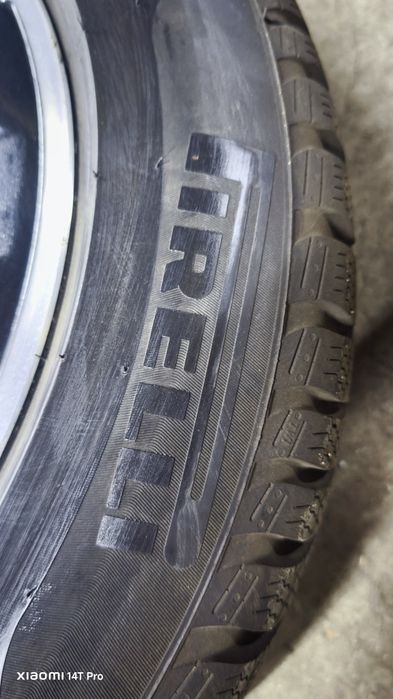 Roti Mercedes iarnă 225.55.17 Pirelli  dot2023