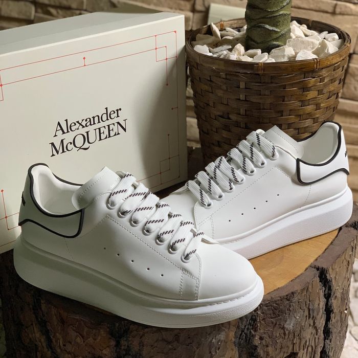 Adidasi Alexander Mcqueen Exposy albi negri