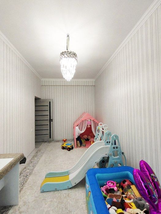 Отличная большая квартира на новостройке