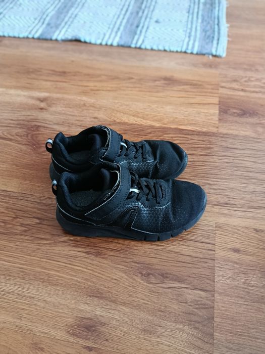 Teniși copii numărul 32