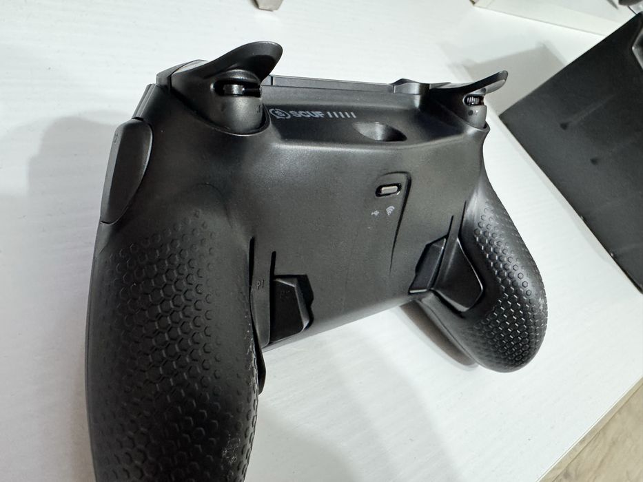 Controller SCUF Envision PRO pentru PC