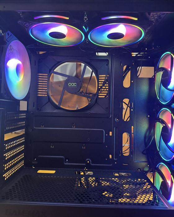 Carcasa Gamemax Diamond cu 6 ventilatoare ARGB + Sursa Seasonic 650W