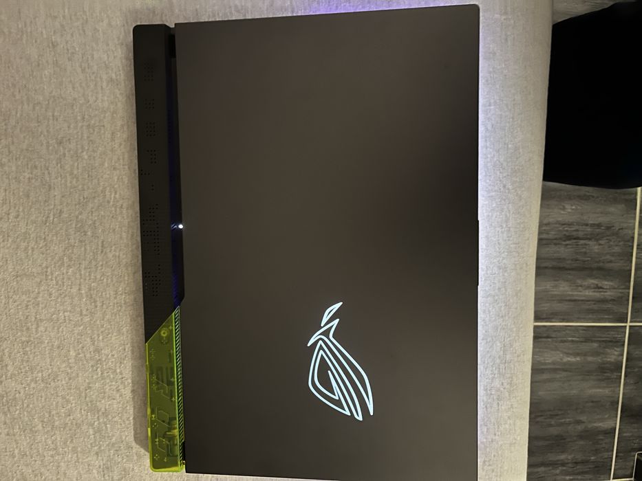 Laptop Asus ROG G513C