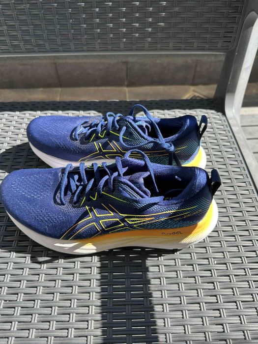 Нови мъжки обувки Asics Gel Ziruss 8 за бягане номер 42.5