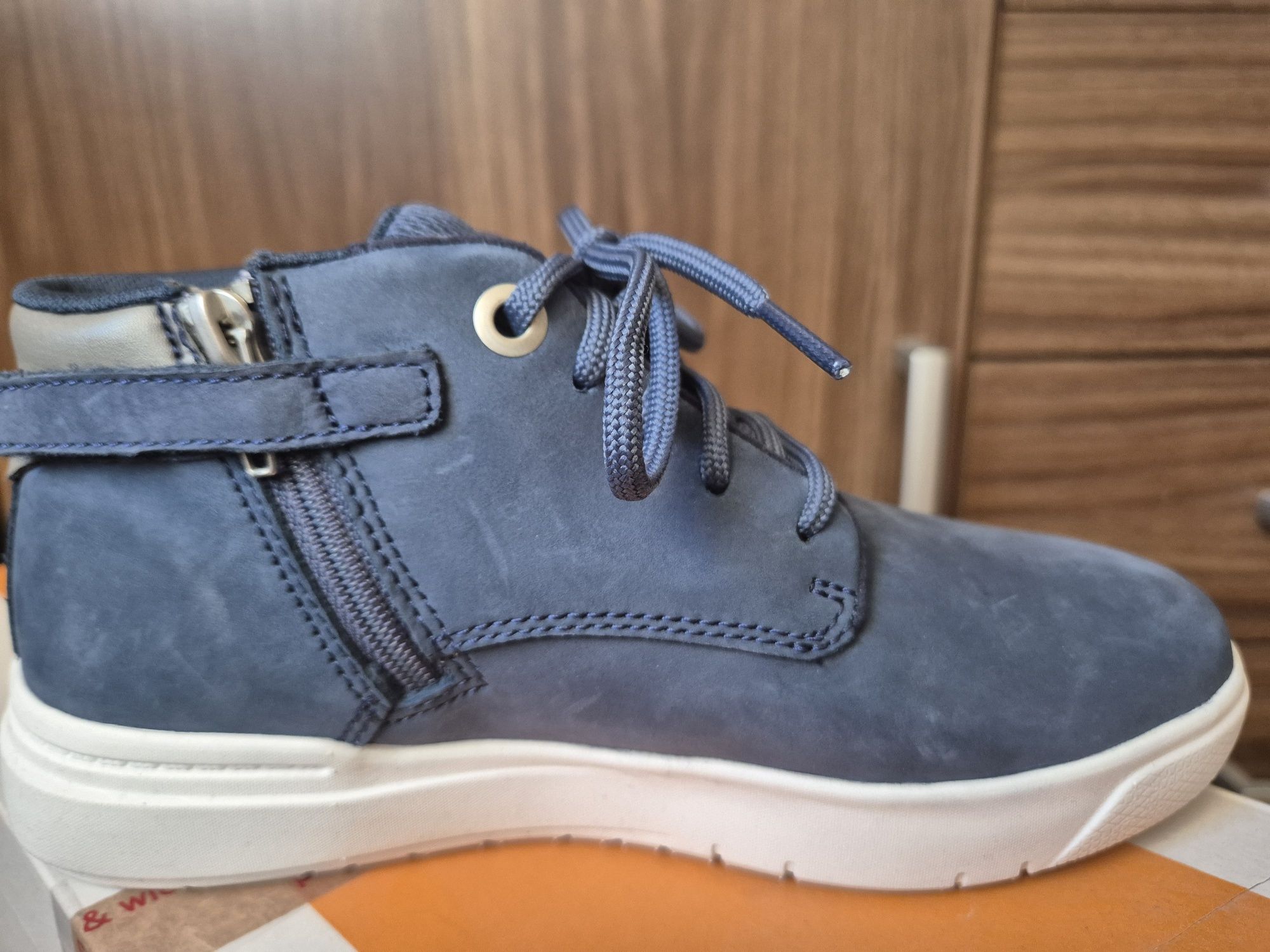 Нови обувки Timberland 34 н.