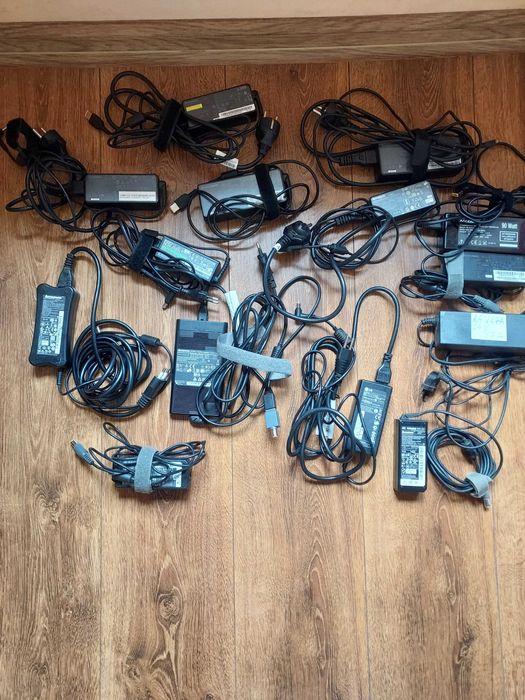Incarcatoare Laptop Dell,Asus,Toshiba,Lenovo etc!