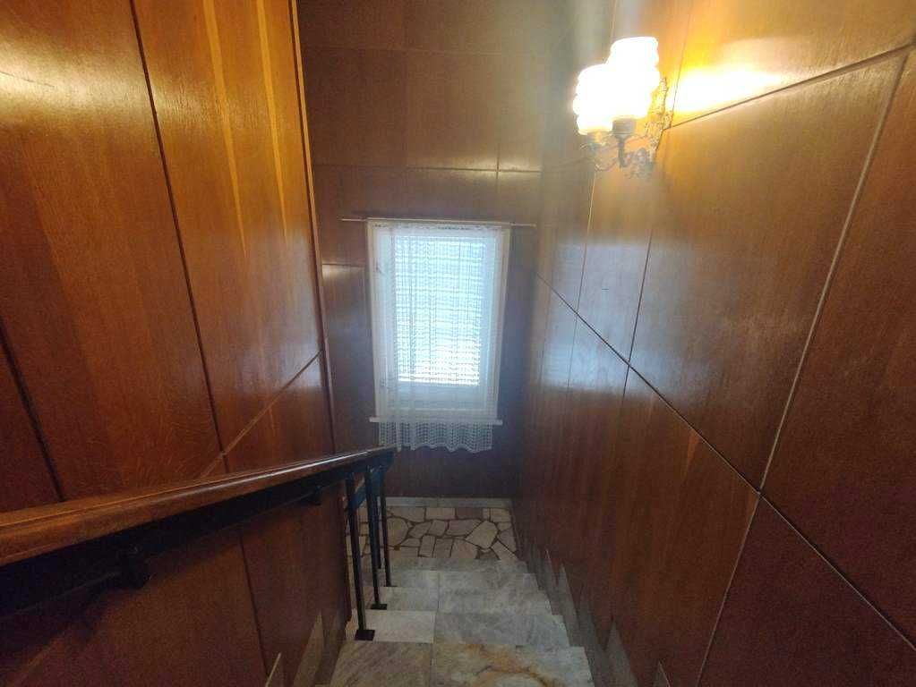 Дава се под наем Къща в София, Хладилника - 180 кв.м за 2600 € - Снимка #6