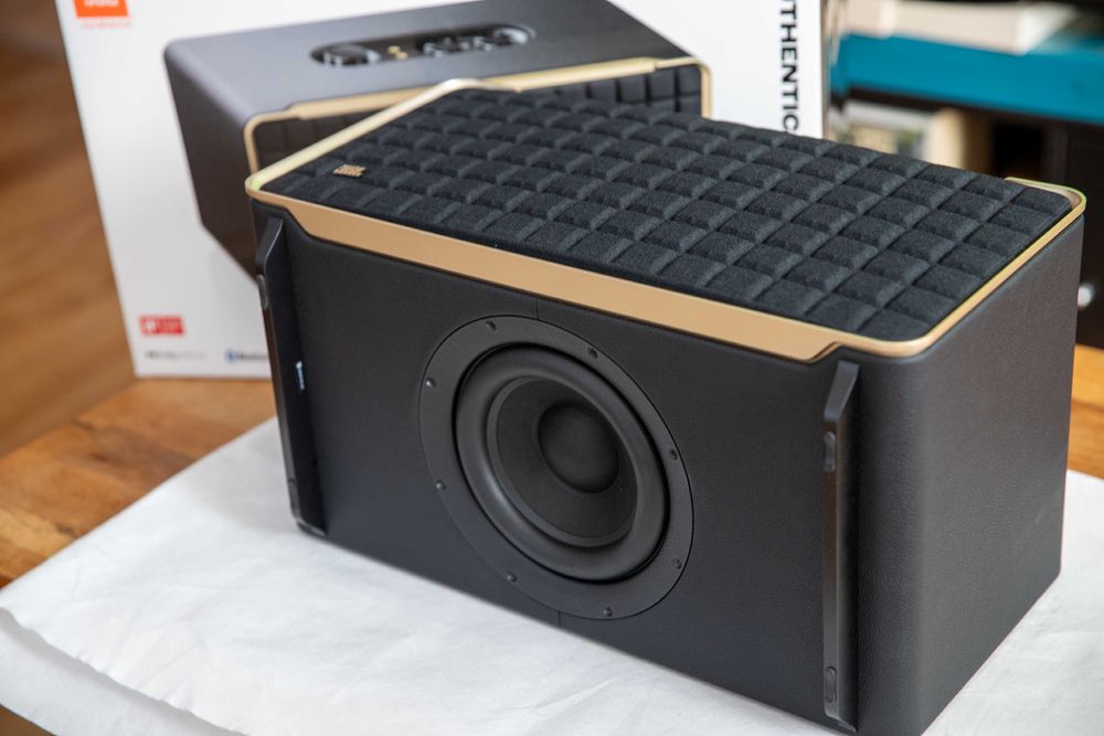 JBL Authentics 500 Bluetooth WI - FI колона