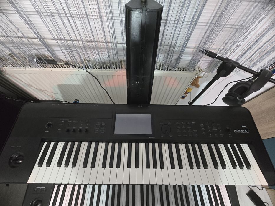 Korg krome като чисто нов