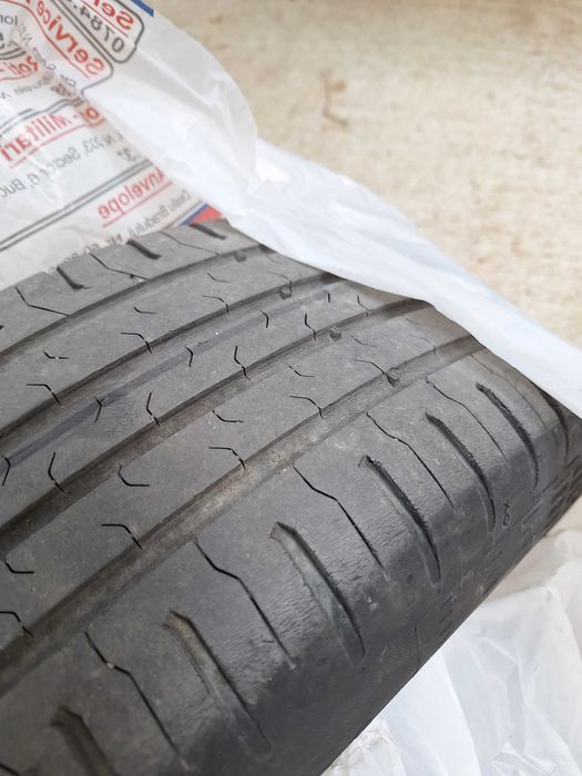 Jante + anvelope Continental vara 215 / 60 R16 (3 buc)
