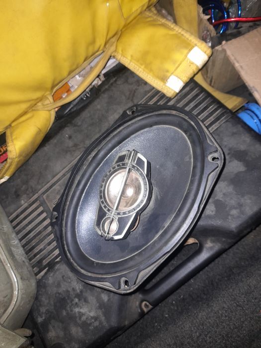 Продам колонку в хорошем состояний