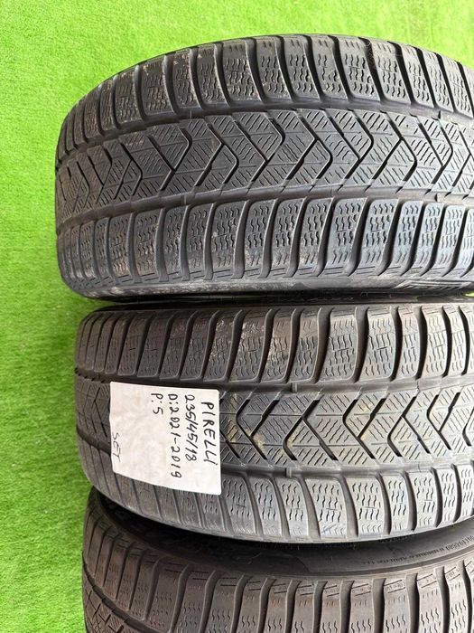 Anvelope Iarna Pirelli 235/45/18