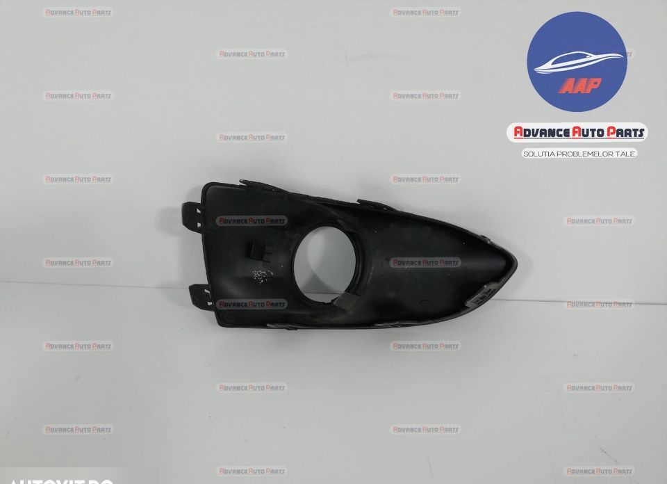 Ляв проекторен решетъчен капак / Lqv proektorен reshetъchen kapak Пежо