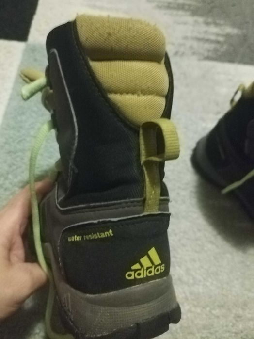 Ghete adidas baietei.nr 34