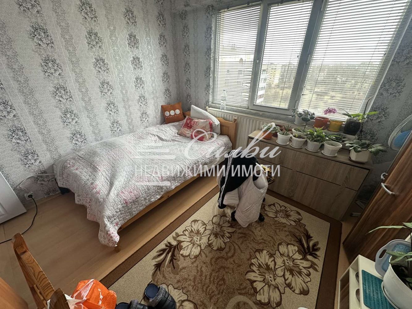 Двустаен апартамент - кв.Запад 3