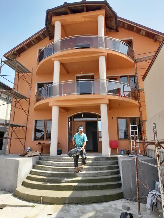 Inox si sticla securizata