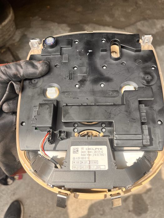 Плафон със Шибидах /люк/ Mercedes ML W164 Бежов