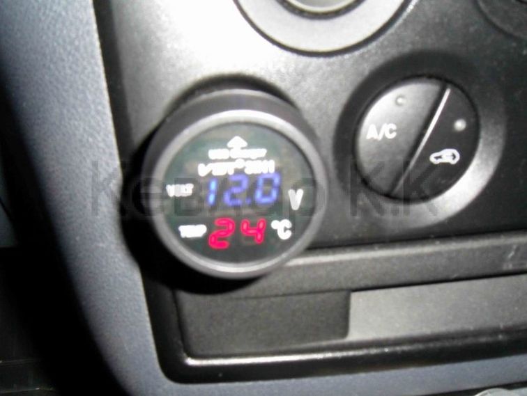 Зарядно за кола, волтмер, термометър VST-706