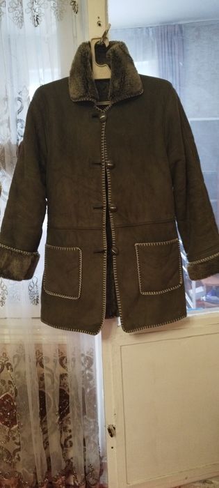 Продаю женские дублёнки.