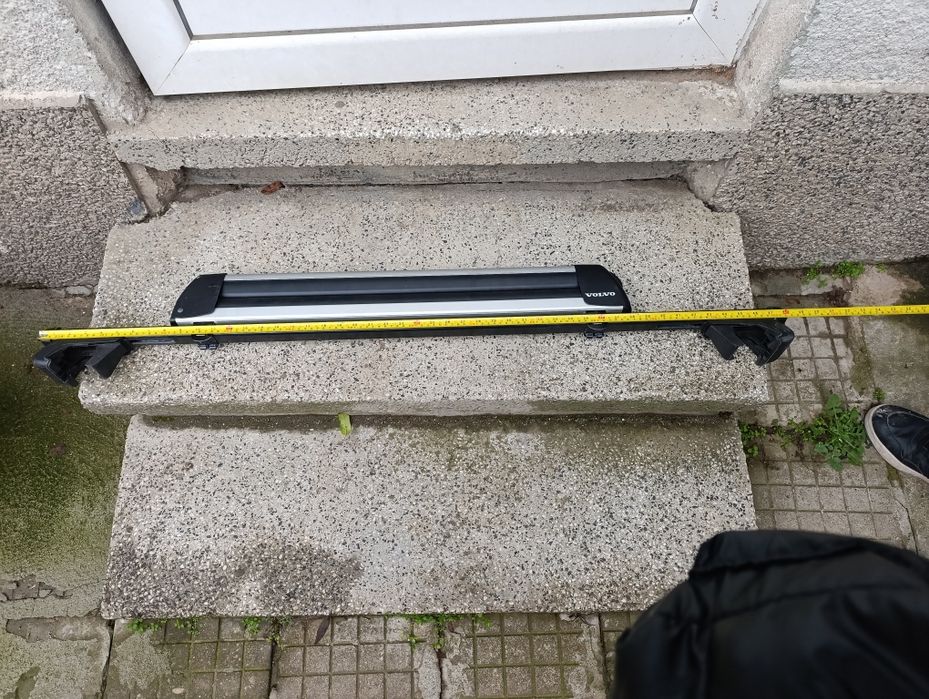 Напречни греди със стойки за ски