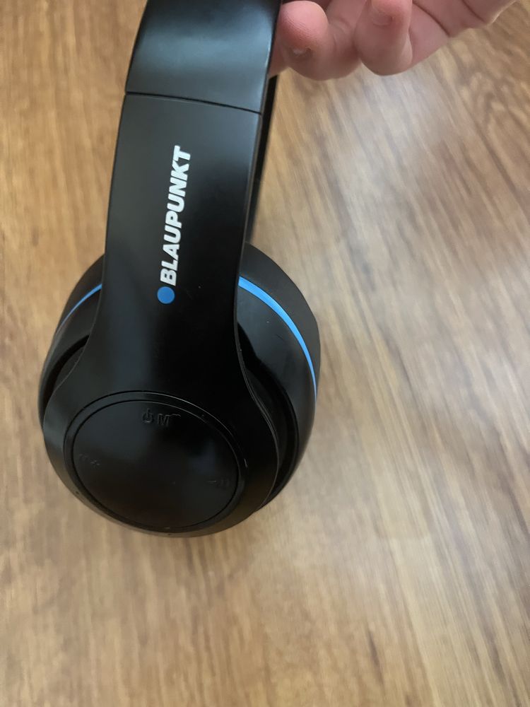Безжични слушалки Blaupunkt