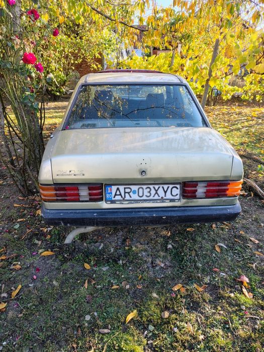 Mercedes e190- 85