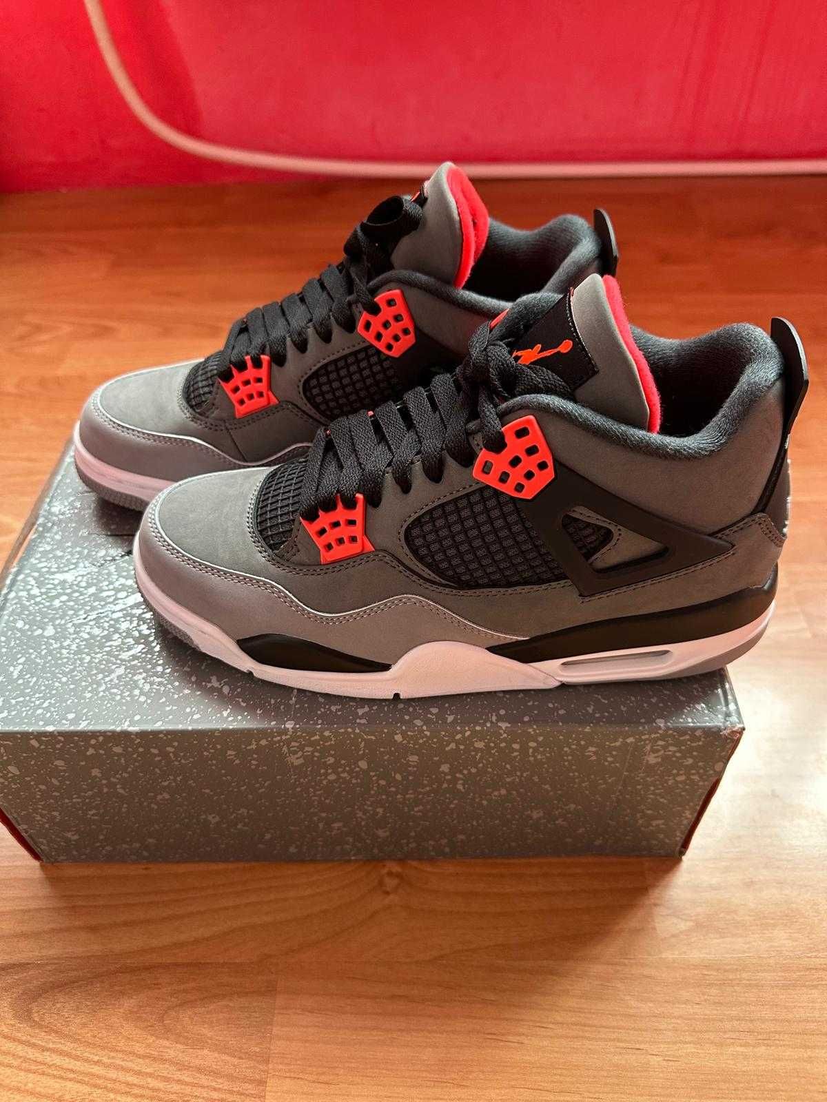 Jordan 4 - Infrared 42