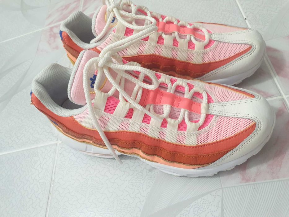 Incaltaminte nike