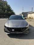 Hyundai Elantra 2022