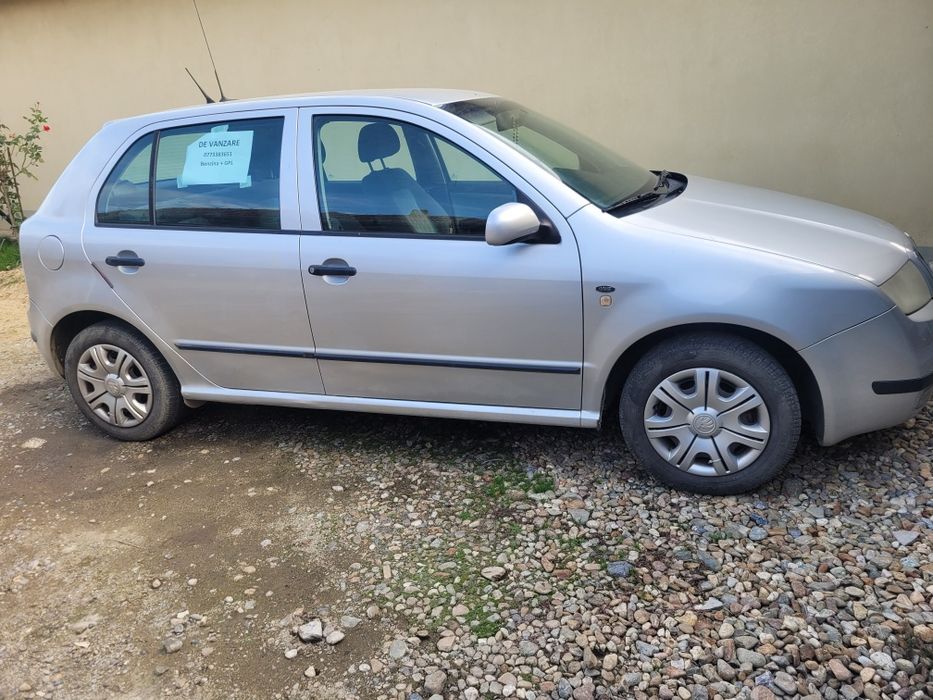 Vând Skoda fabia 1.4