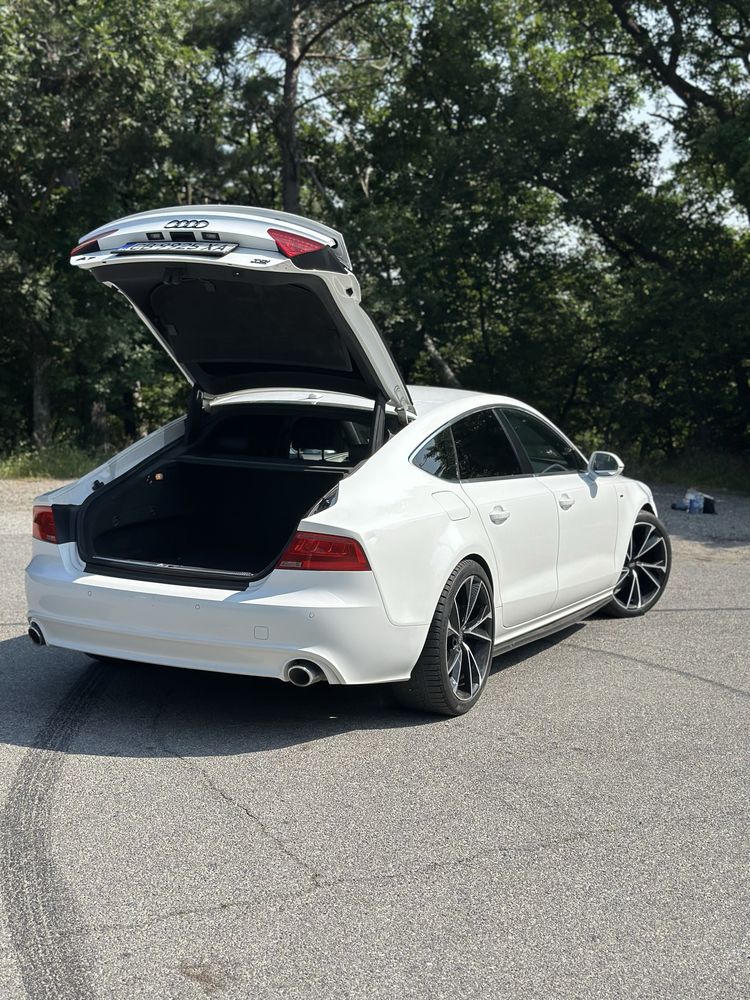 Ауди А7 S-line 3.0TDI 245к.с
