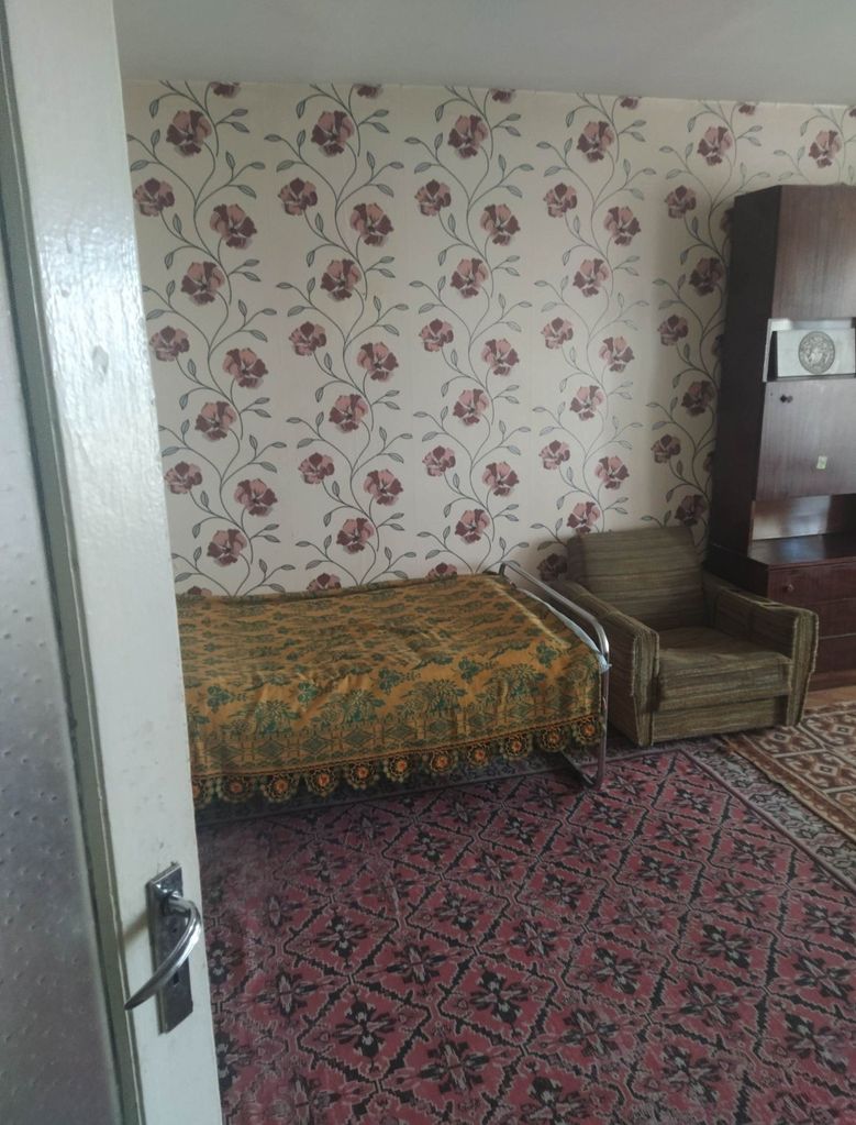 Дава се под наем Двустаен апартамент в Шумен, Тракия - 65 кв.м за 178.5 € - Снимка #11