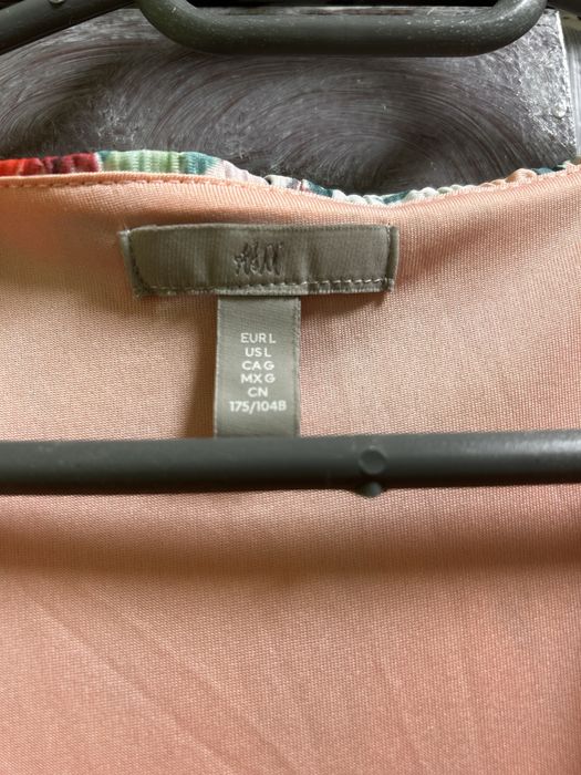 Рокля  НОВА H&M.