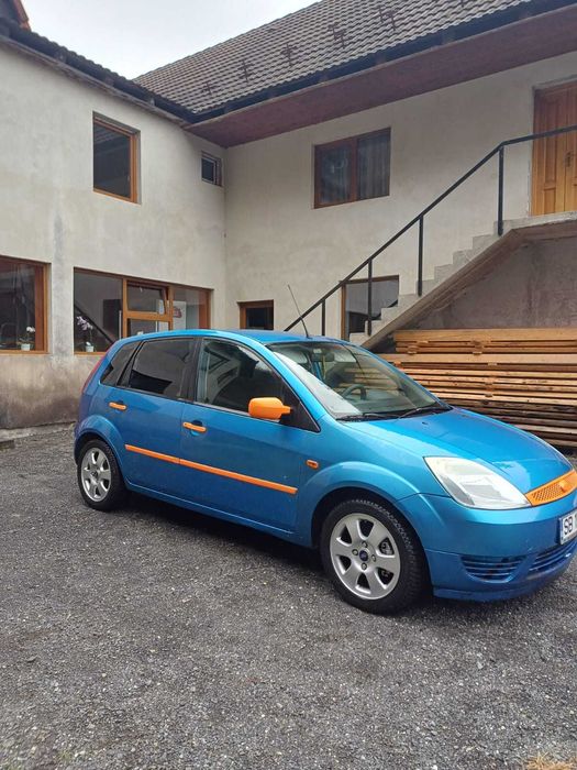 Vand Ford focus 1.3 benzina