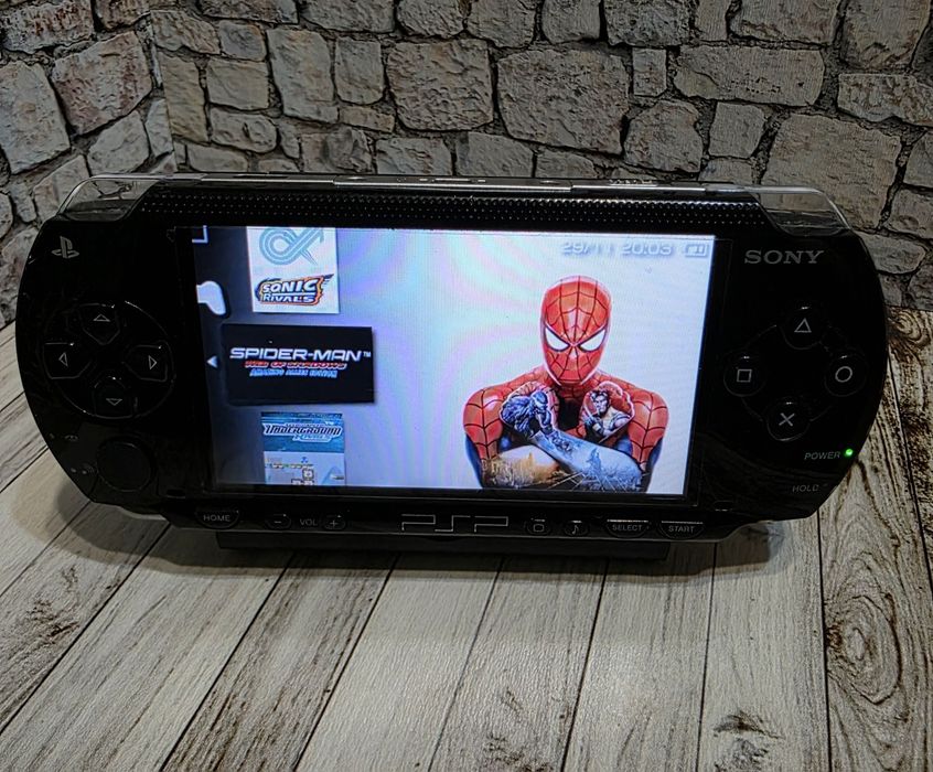 Легендарная PSP-1003 фатка прошитая