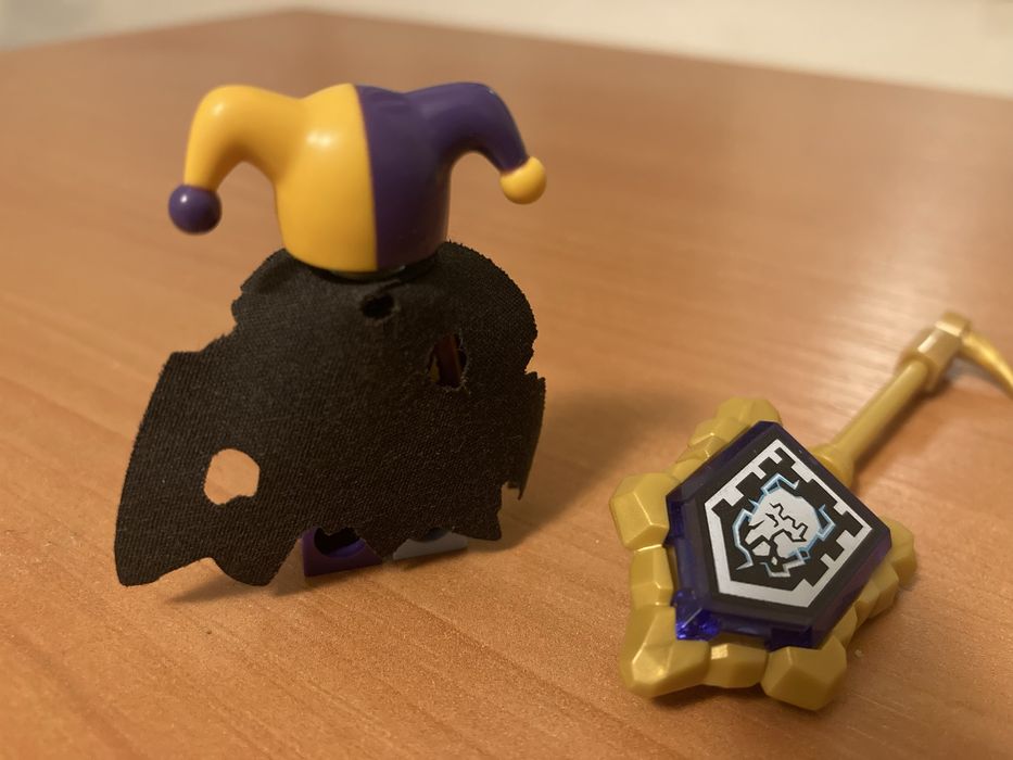 Minifigurina Lego Nexo Knights Jestro Electrified nex087