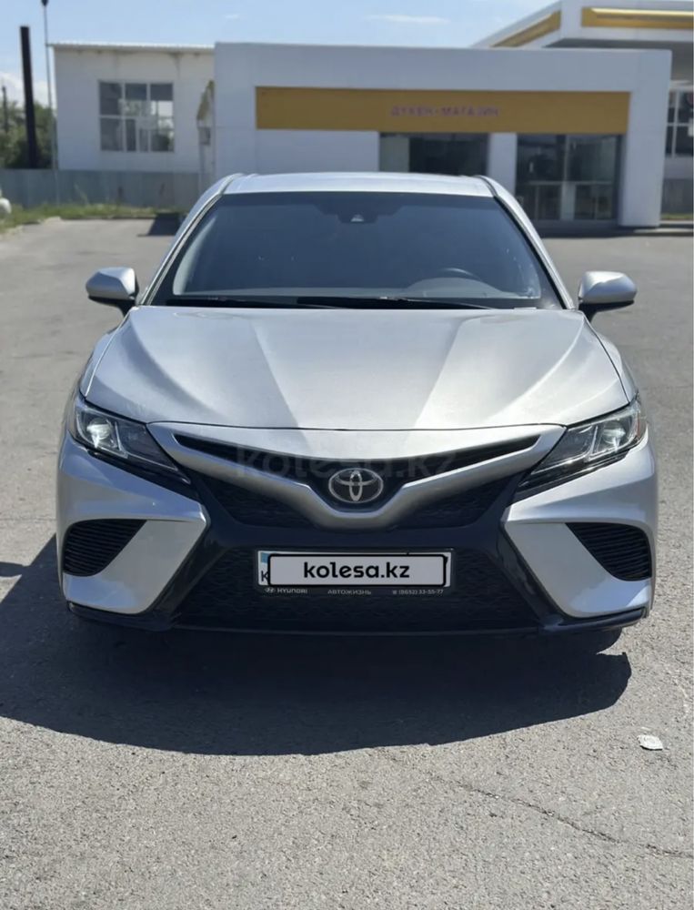 Продам автомобиль Toyota Camry