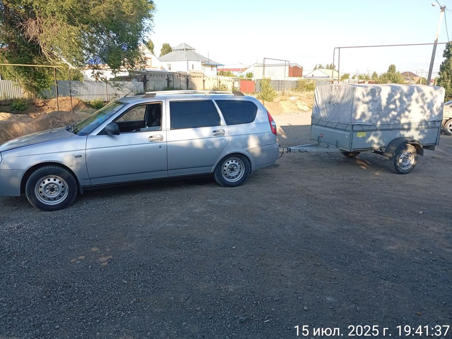 Лековой прицеп сатылады