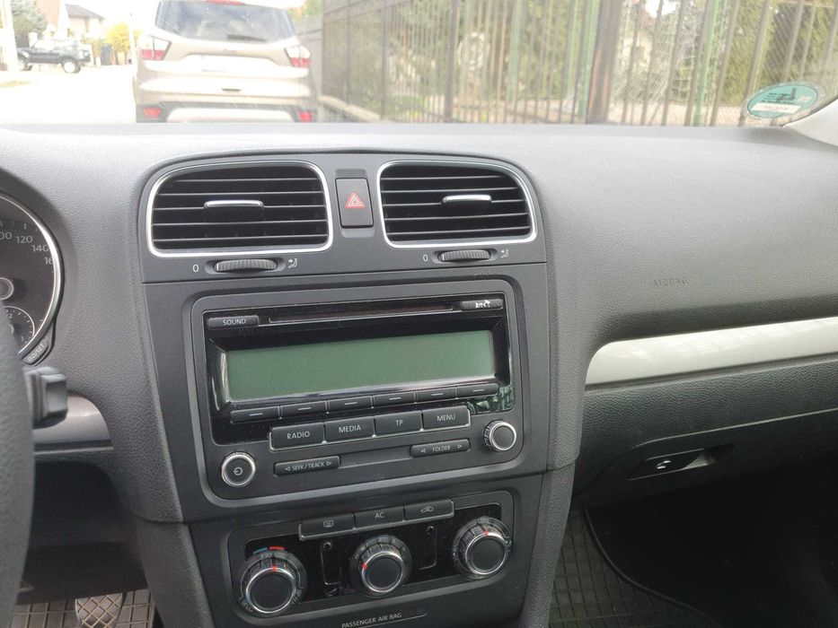 Vand Golf 6 de 1.4 benzina , cu 161.914 km reali