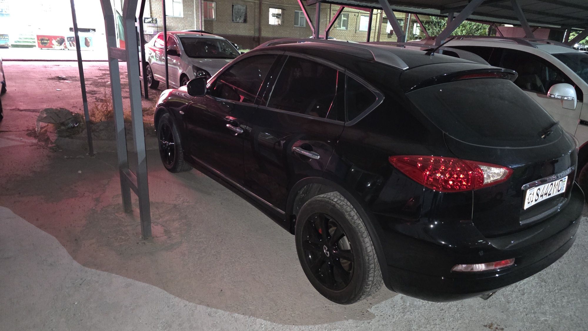 Infiniti sotiladi