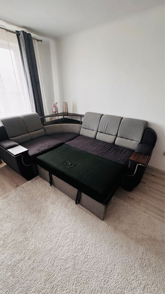 Vand coltar pentru living